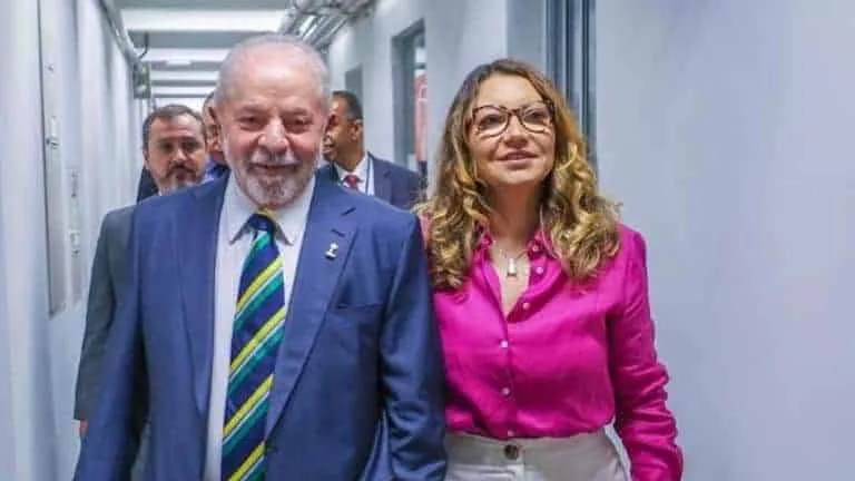 Rosângela da Silva, a Janja: entenda quem é a próxima primeira-dama