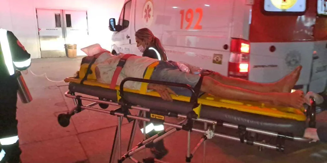 Alcoolizado, homem cai de garupa de moto e fica em estado grave