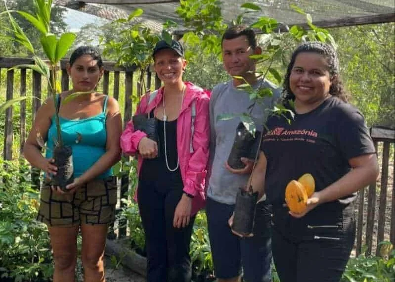 Atriz de 'Pantanal' visita o Acre para conhecer projetos sustentáveis no Juruá