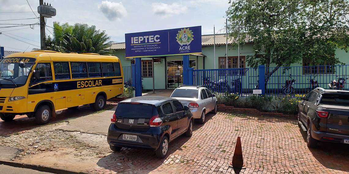 Unidade central do Ieptec em Rio Branco, um dos locais de inscrição