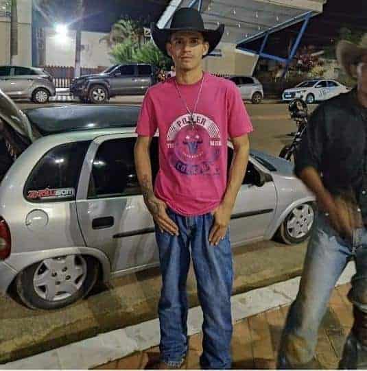 Peão morre após ser pisoteado por touro durante rodeio em São Paulo