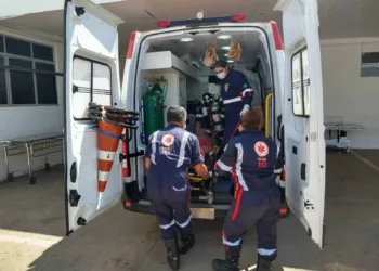 Policial da reserva da PM é ferido a tiros por dupla encapuzada na Sapolândia