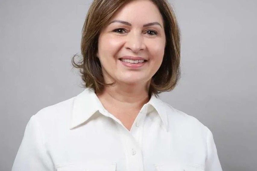 Eleita a deputada federal mais votada, Socorro Neri é diagnosticada com síndrome metabólica e nódulo na tireoide