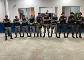 Mais de 1,2 mil policiais militares estão nas ruas para garantir segurança neste segundo turno