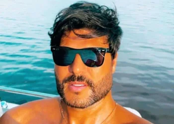 Marcelo Bimbi diz que foi levado pela polícia: "Não mereço estar em um camburão"