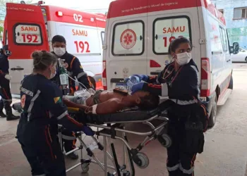 Bebedeira termina com homem gravemente ferido na UTI foi Pronto Socorro