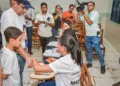 Candidato à reeleição, Gladson Cameli vota em Cruzeiro do Sul: 'peço a todos que defendam a nossa democracia, vá votar!'