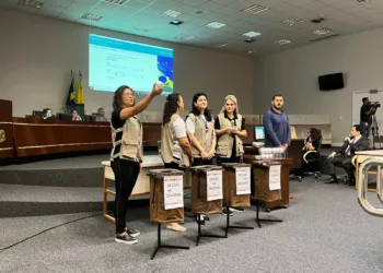 Em cerimônia, TRE-AC faz sorteio de urnas para teste de integridade para o segundo turno