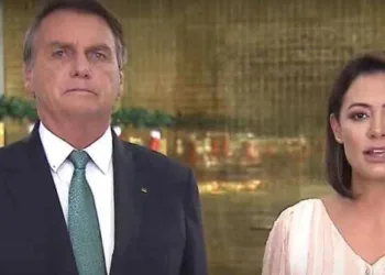 Michelle nega crise no casamento com Jair Bolsonaro: "Seguimos unidos"