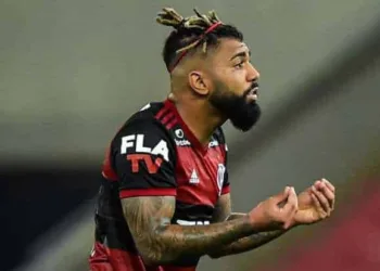 "Pô, coisa de palhaço, mano"; Gabigol 'explode' após provocação e situação repercute no Flamengo