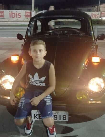 Davi Lucca Guimarães Torres, de 9 anos, está internado com meningite (Foto: arquivo pessoal)