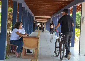 Acre registra 36% de faltosos no segundo dia de provas do Enem