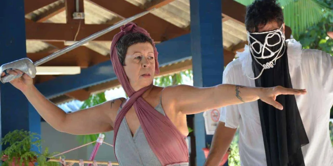 Oficina de estudos de interpretação teatral oferta 20 vagas para artistas e comunidade em geral do Acre
