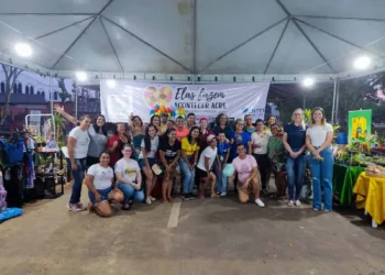 Elas fazem Acontecer realiza feirinha no Parque da Maternidade com direito a feijoada, samba e pagode