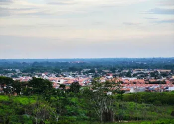 Sipam prevê dia nublado e possibilidade de chuva no Acre neste domingo, 29