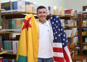 Estudante da Cidade do Povo vai representar o Acre no Programa Jovem Embaixador 