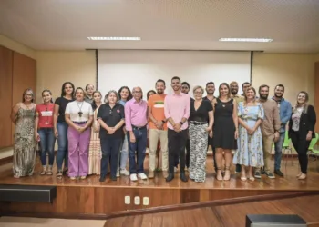 concurso premiará professores e estudantes da rede pública estadual, cursando o ensino fundamental II e ensino médio