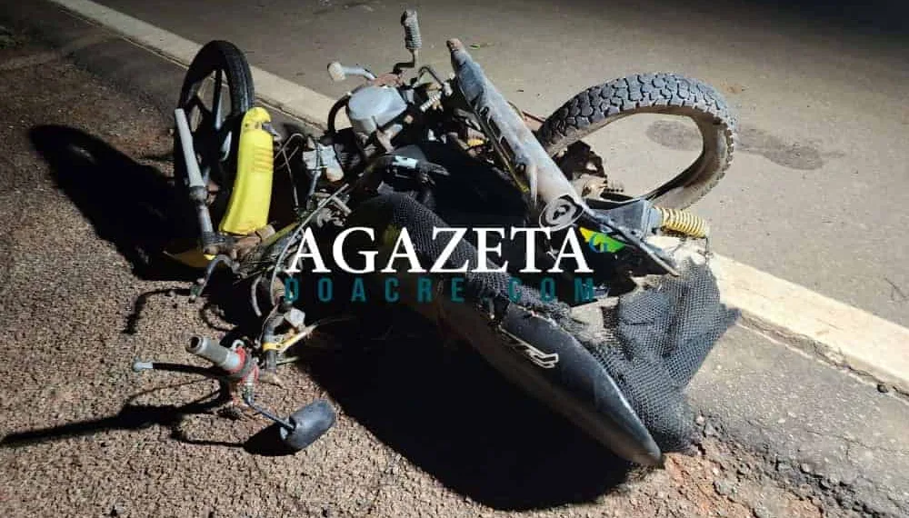 Veículo em alta velocidade atropela e mata jovem que foi arremessado em distância de quase 100 metros, no interior do Acre