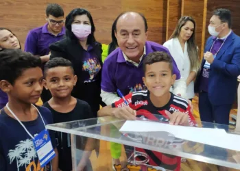 Sancionada lei que favorece ações voltadas ao direito das crianças, com investimento de R$ 250 milhões em Rio Branco