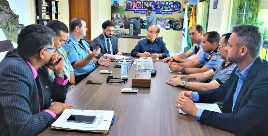 Prefeitura busca parceria com a Sejusp para combater roubos e furtos de fios de cobre na capital