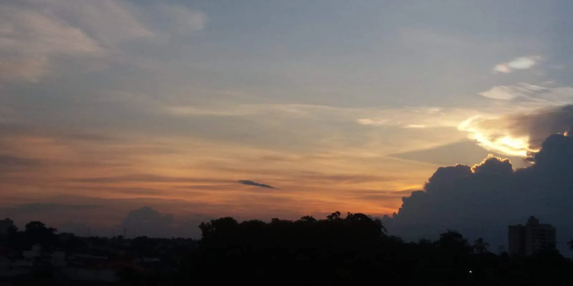 Tempo na quarta-feira será de sol entre nuvens em todo o Acre