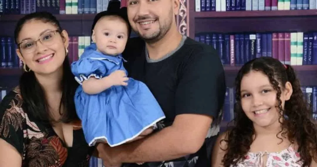 Em busca de tratamento para a filha com leucemia, família pede ajuda para se manter em Curitiba