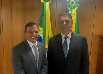 'Bolsonaro vai liderar a oposição', declara senador Márcio Bittar em primeiro encontro com presidente após derrota nas urnas