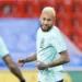 Após derrota da seleção, Neymar Jr. dá festa na casa de irmã e convida artistas