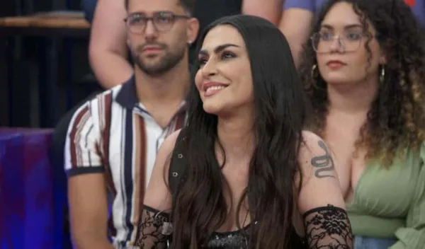 Cleo expõe decisão sobre participação no 'BBB 23' após lista divulgada por Boninho