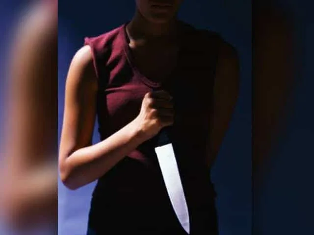 Na capital, mulher tenta matar marido durante confraternização de Natal
