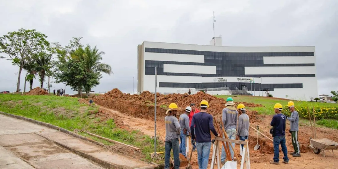 TJAC dá início as obras da passarela da Cidade da Justiça de Rio Branco