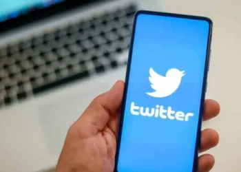 Elon Musk diz que limite de caracteres dos posts no Twitter vai aumentar para 4 mil