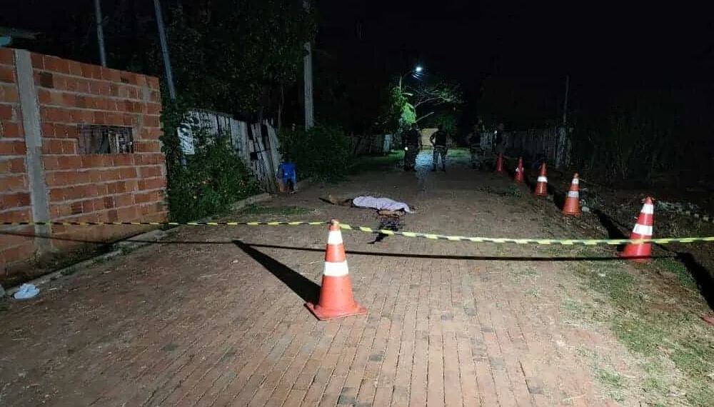 Três pessoas são assassinadas e dois ficam feridos em Senador Guiomard