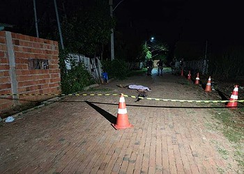 Três pessoas são assassinadas e dois ficam feridos em Senador Guiomard