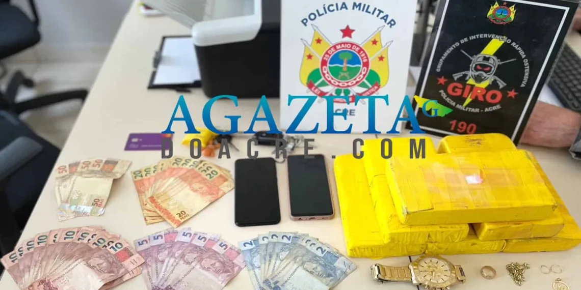 Dois são presos com seis quilos de cocaína que estava escondida em saco de ração na Vila Acre (Foto: Arquivo pessoal)
