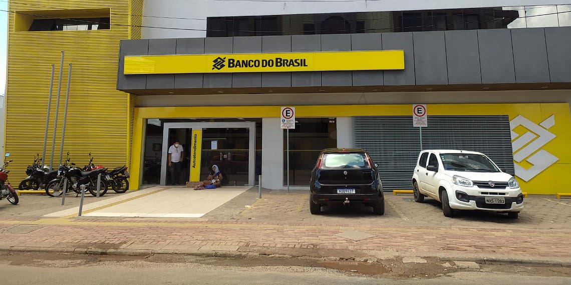 Banco do Brasil abre concurso público com 20 vagas para o Acre, com salário de R$ 3,6 mil (foto: Dell Pinheiro)