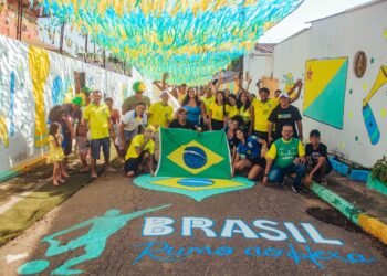 Terceira vencedora do concurso 'Minha rua é louca pelo Brasil' é do bairro Raimundo Melo (Foto: Asscom)
