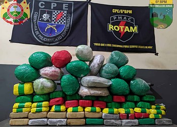 Polícia apreende mais de 60 quilos de drogas armazenadas em sacos em Cruzeiro do Sul (Foto: arquivo/PM-AC)
