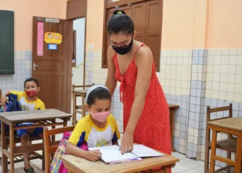 Educação confirma data para retorno das aulas na Rede Pública de Ensino