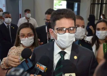 Gladson pede que bolsonaristas respeitem o resultado das urnas e confirma nomes do secretariado