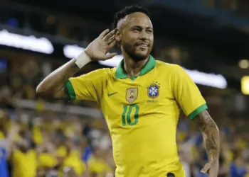 Brasil enfrenta a Croácia nesta sexta-feira; veja como fica o funcionamento dos órgãos públicos