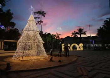 Decoração natalina no Centro de Rio Branco será inaugurada neste sábado, 10