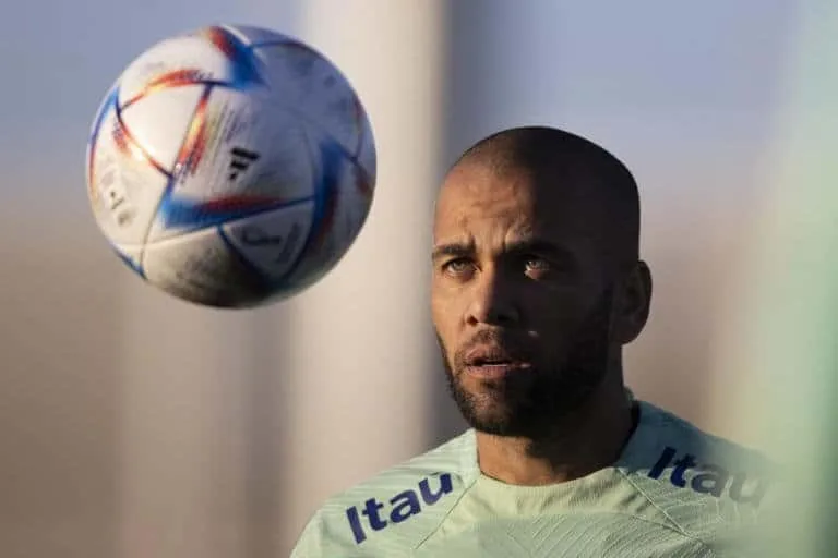 Justiça da Espanha aceita denúncia contra Daniel Alves por suposto assédio sexual, diz Reuters