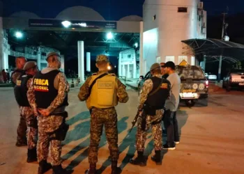 Ao menos 36 brasileiros já estão em território nacional, após resgate no Peru, informa a Sejusp