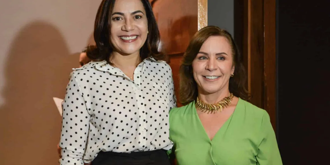 Mailza participa da posse de recondução da Defensora Pública-Geral do Acre