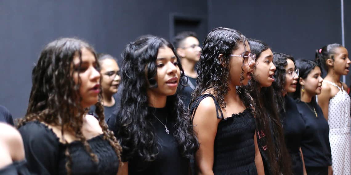 Para o concerto foram selecionados mais de 100 alunos para as apresentações musicais. Foto: Mardilson Gomes/SEE
