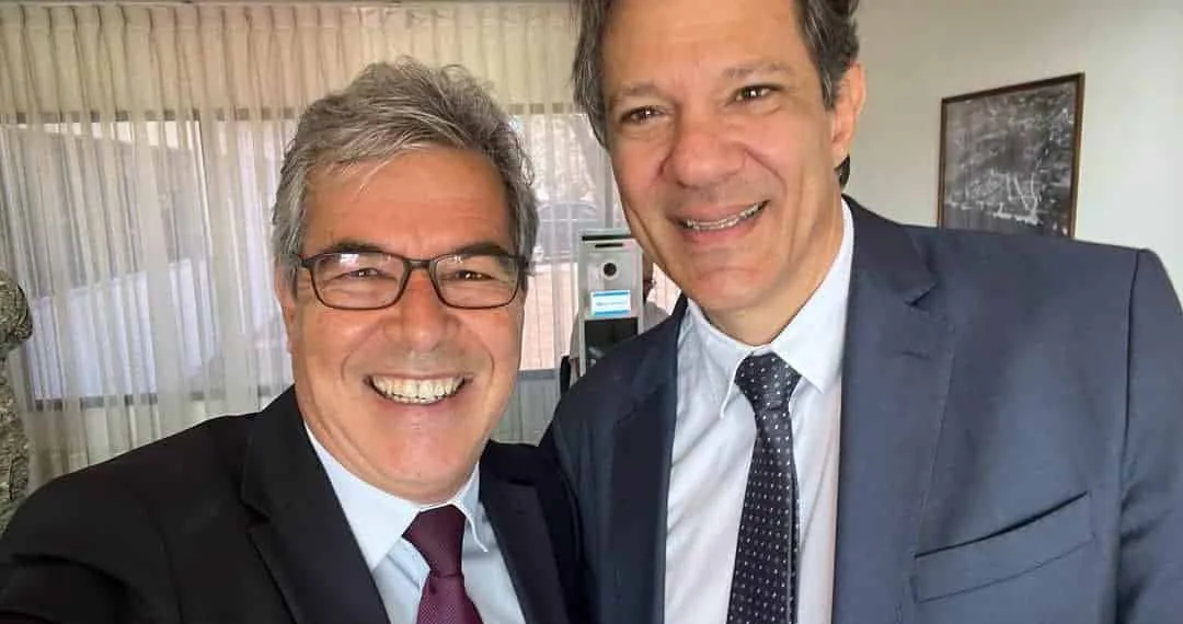 Jorge Viana e o ministro da Economia, Fernando Haddad (Foto: Arquivo Pessoal)
