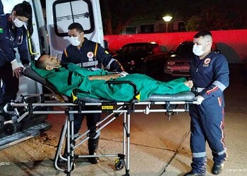 Homem é ferido em troca de tiros com a polícia em Rio Branco; 2 armas são apreendidas