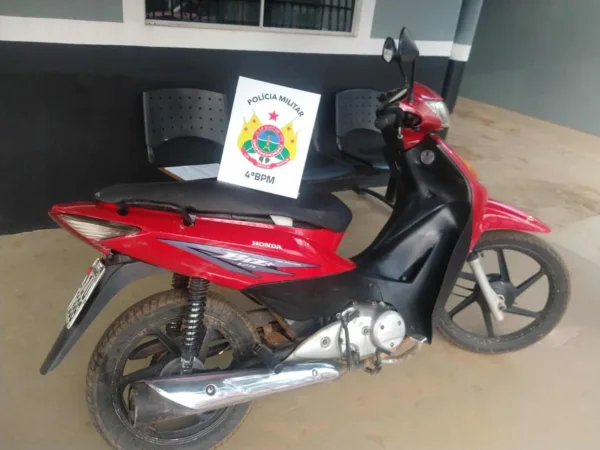 Polícia Militar recupera moto roubada em Senador Guiomard