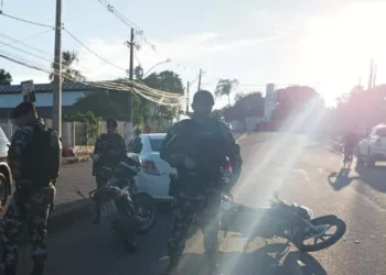 Jovem de 21 anos é preso por dirigir embriagado e causar acidente em Rio Branco